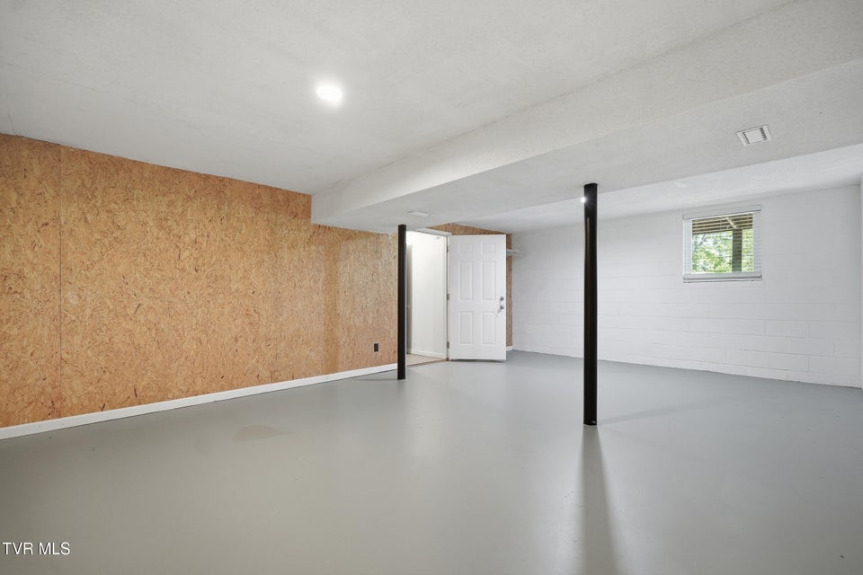 Photo #23: 228 Catawba Street