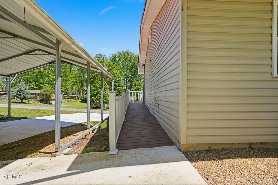 Photo #25: 228 Catawba Street