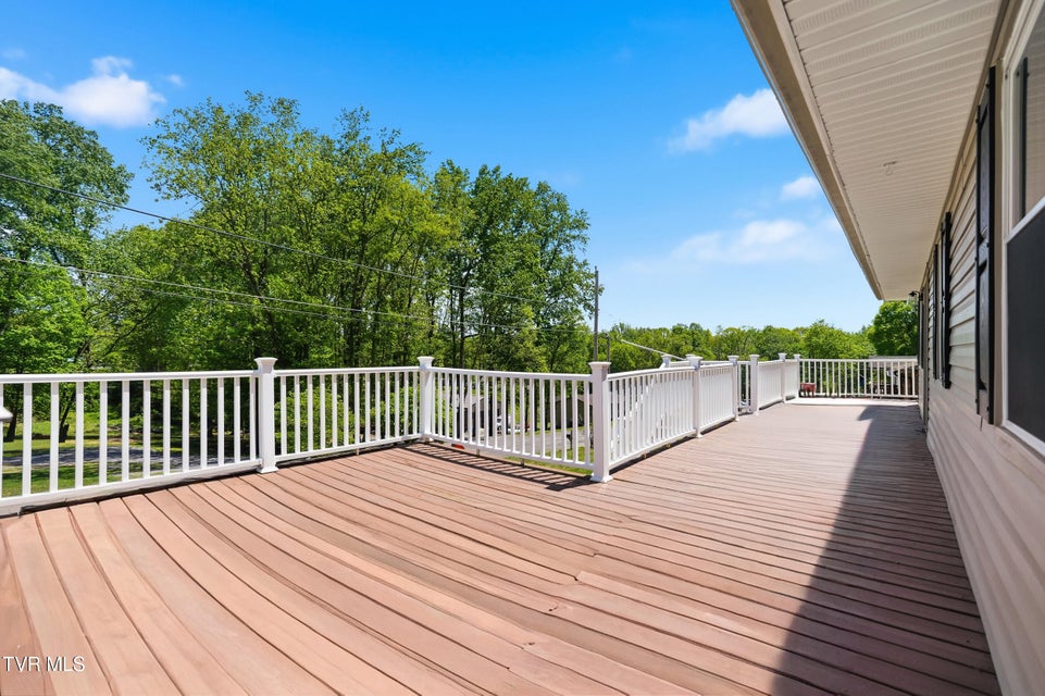 Photo #27: 228 Catawba Street