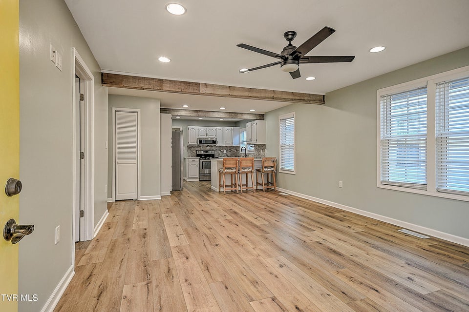 Photo #6: 1315 Anderson Street