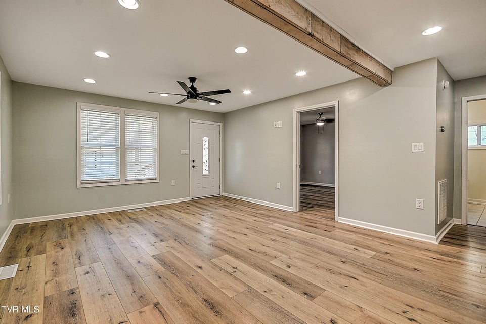 Photo #9: 1315 Anderson Street