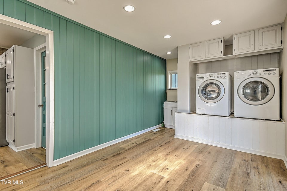 Photo #17: 1315 Anderson Street