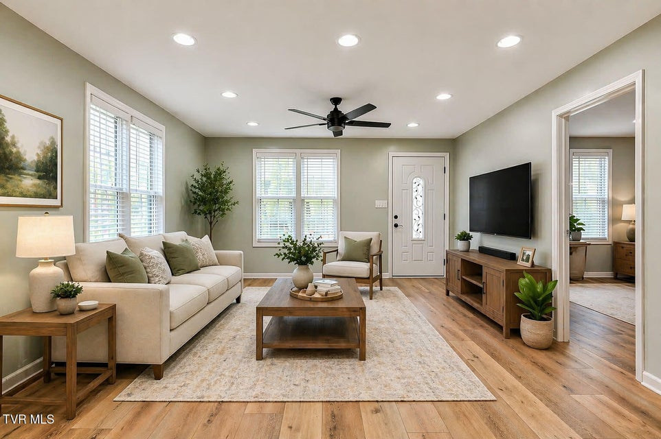 Photo #3: 1315 Anderson Street