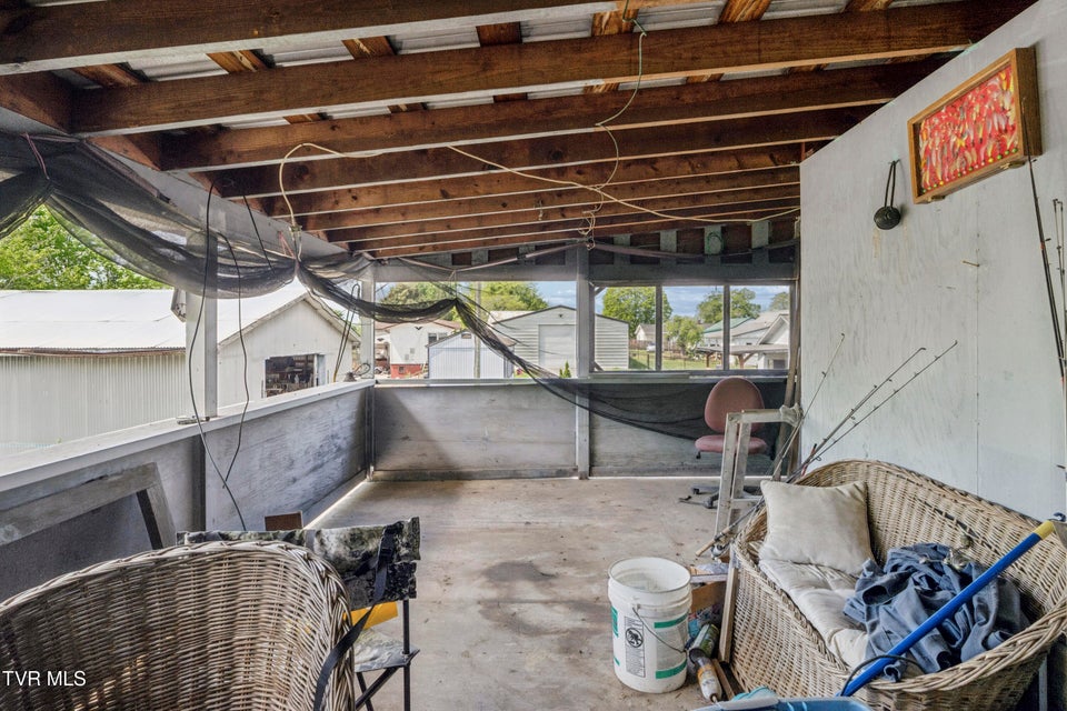 Photo #15: 3425 Bloomingdale Road