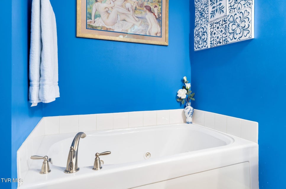 Photo #36: 2915 Royal Mile Divide Divide