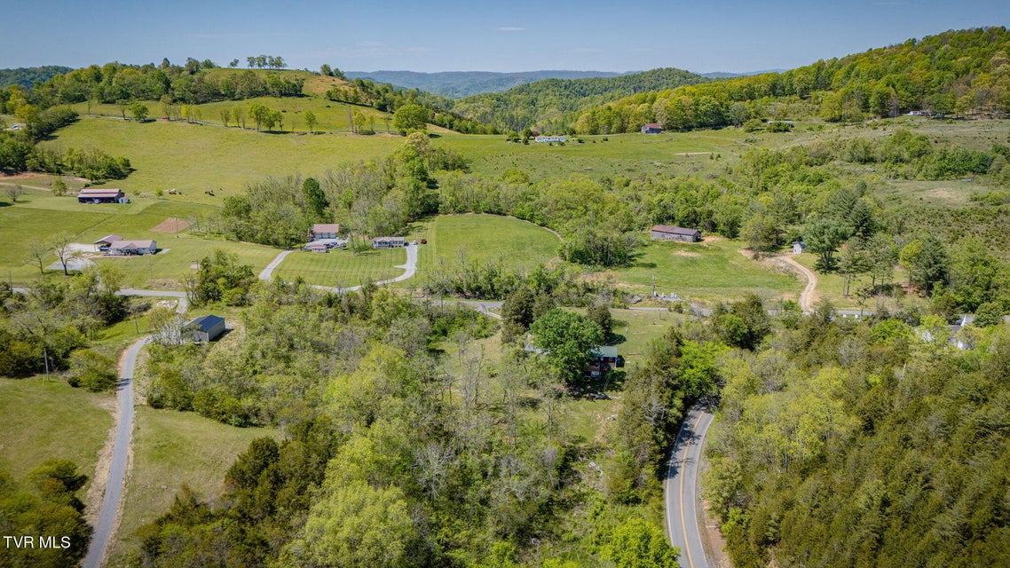 Photo #34: 111 Clinch Valley Road