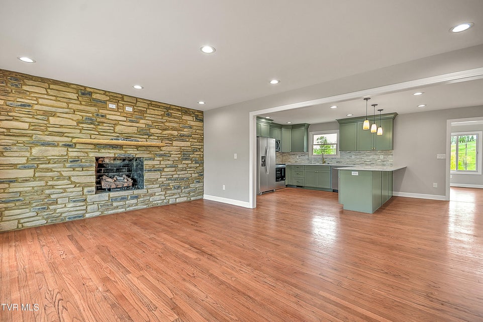 Photo #3: 25084 Hillman Highway