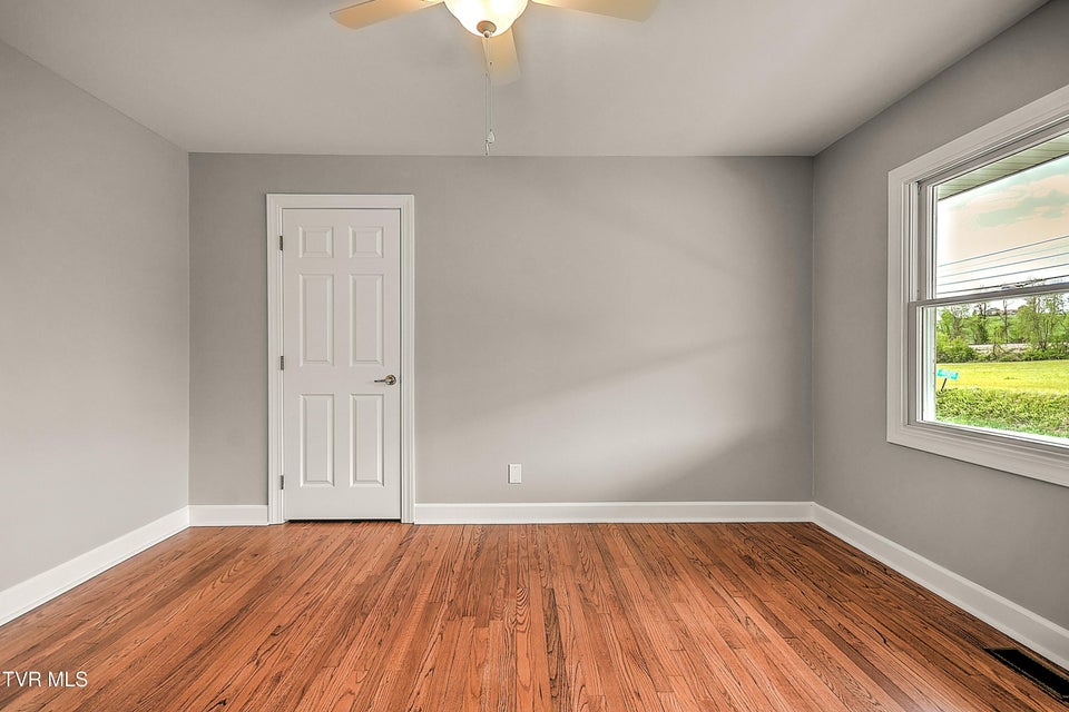 Photo #29: 25084 Hillman Highway