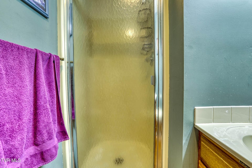 Photo #34: 820 Sherbrooke Circle