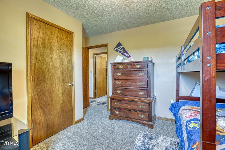 Photo #36: 820 Sherbrooke Circle