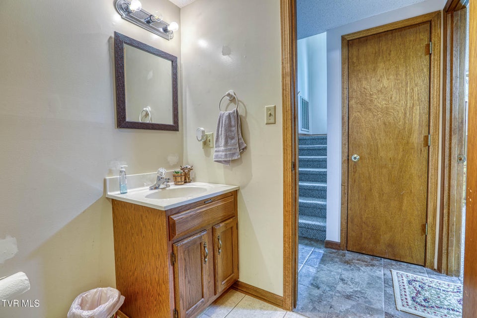 Photo #46: 820 Sherbrooke Circle