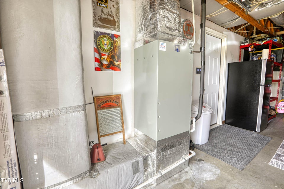 Photo #48: 820 Sherbrooke Circle