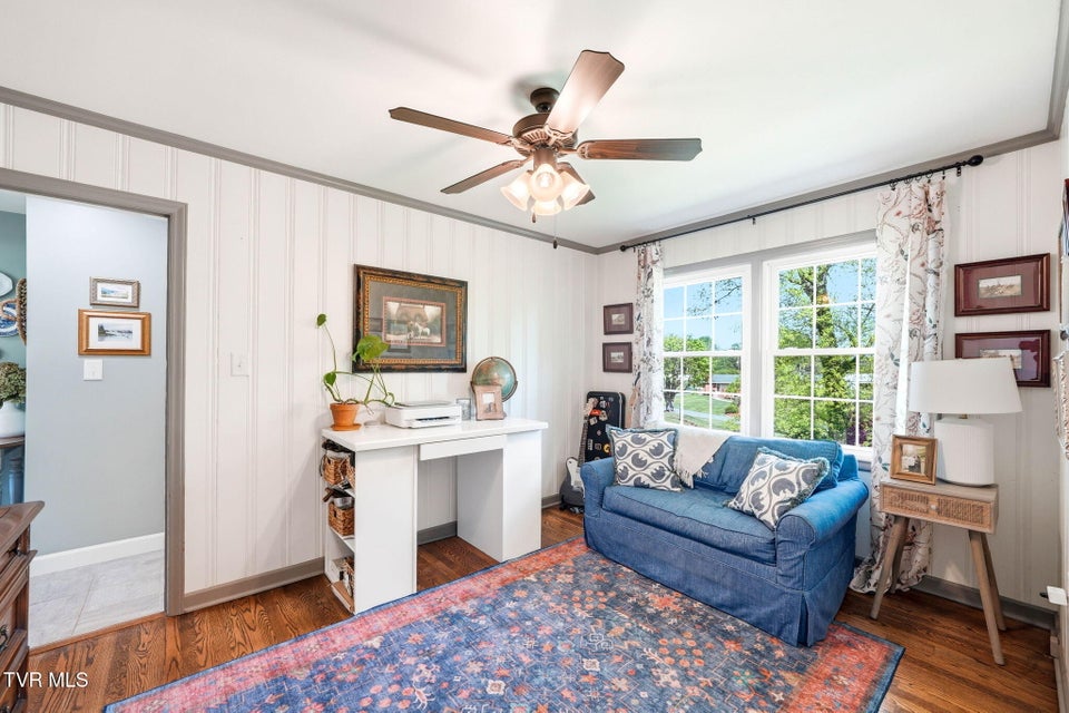 Photo #16: 1308 Oxford Place