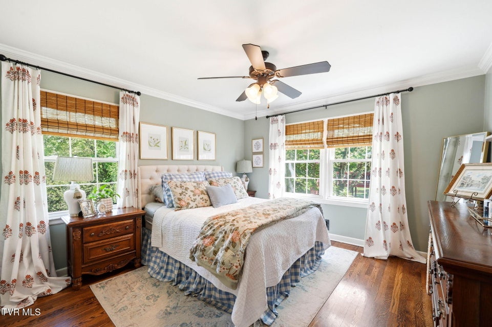 Photo #17: 1308 Oxford Place