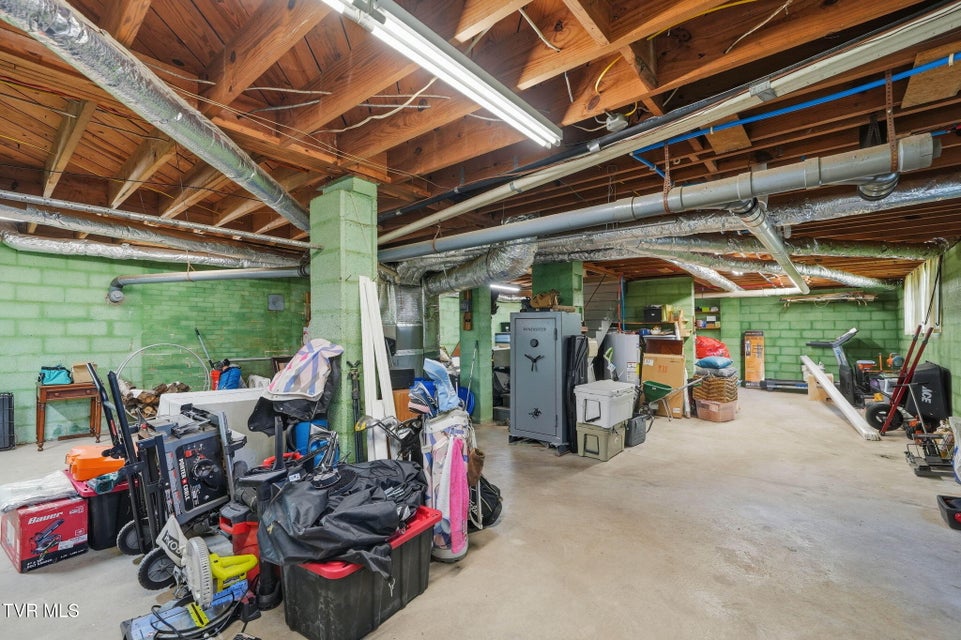 Photo #28: 1308 Oxford Place