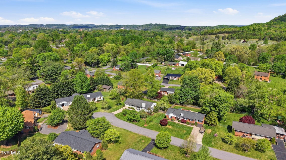 Photo #35: 1308 Oxford Place