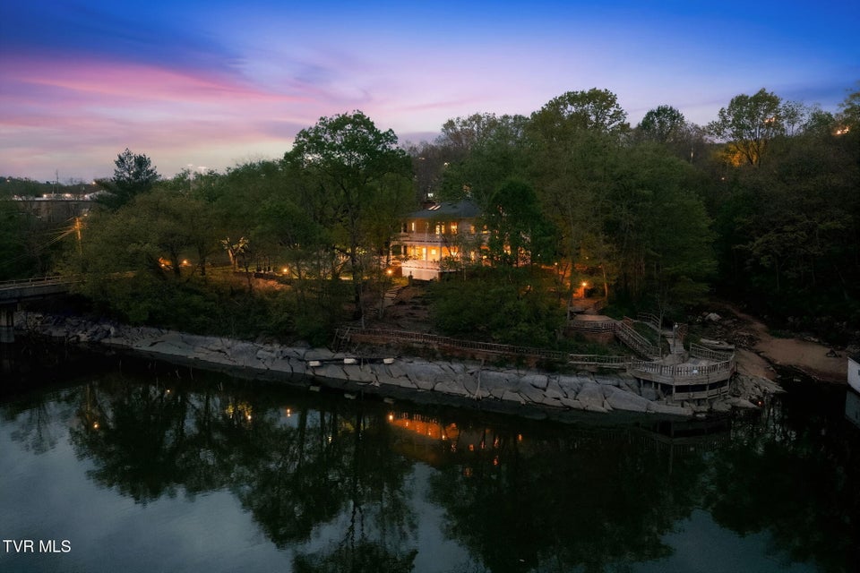 Photo #6: 133 Knob Creek Dock Road