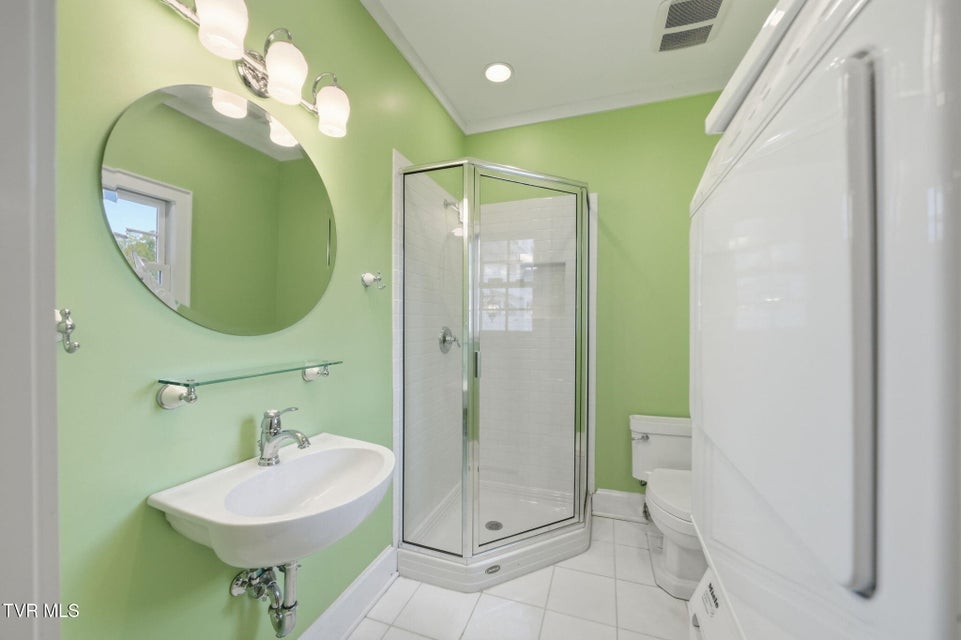 Photo #49: 133 Knob Creek Dock Road