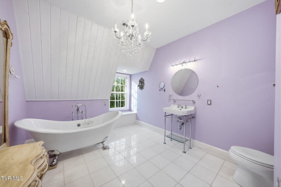 Photo #45: 133 Knob Creek Dock Road