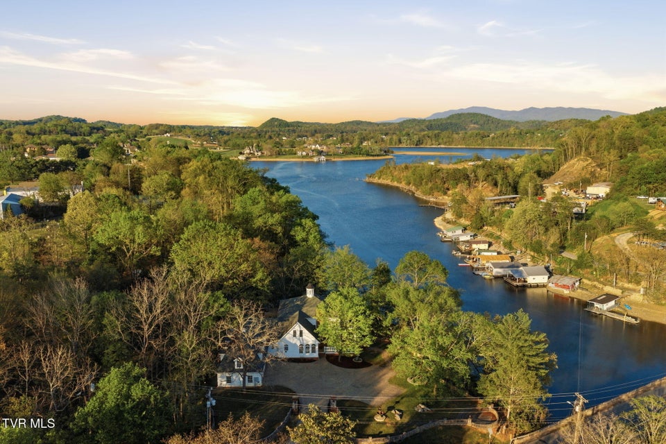 Photo #59: 133 Knob Creek Dock Road