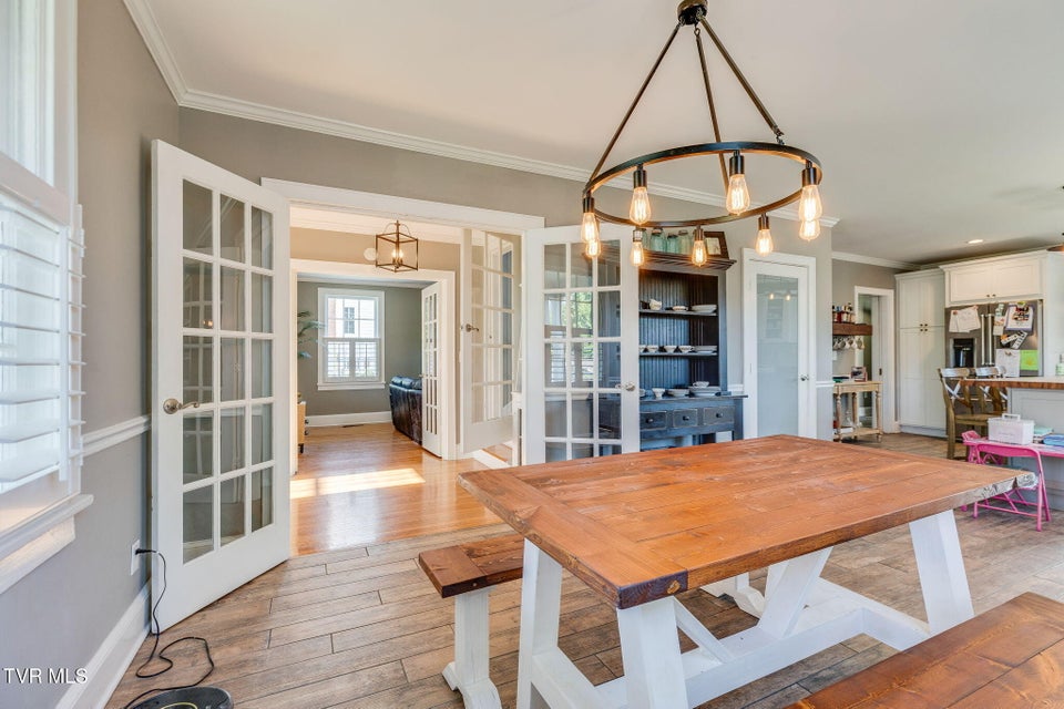 Photo #17: 1608 Crescent Drive