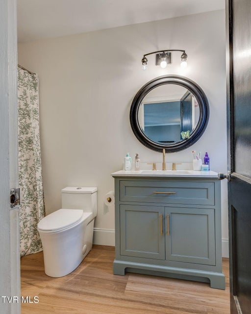 Photo #15: 1608 Crescent Drive