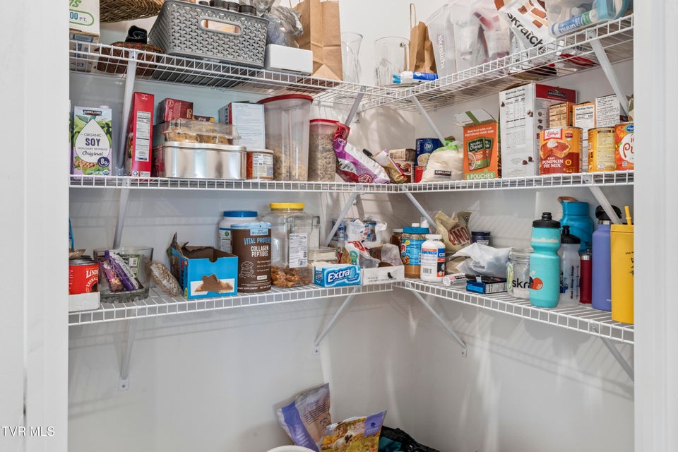 Photo #29: 99 Sessile Court