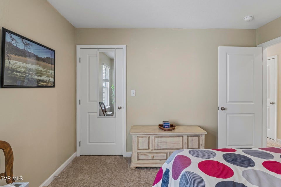 Photo #41: 99 Sessile Court