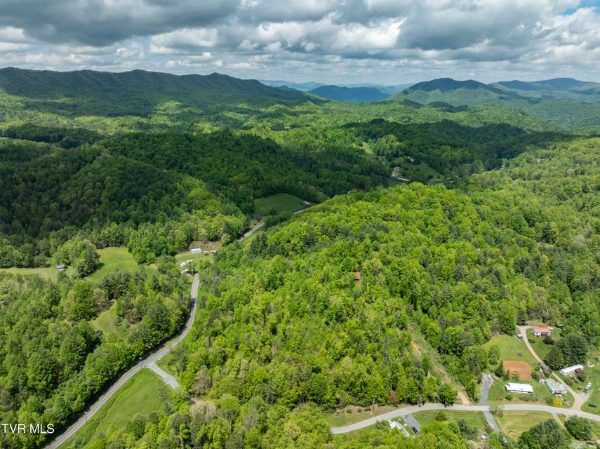 Photo #5: 994 Fairview Road