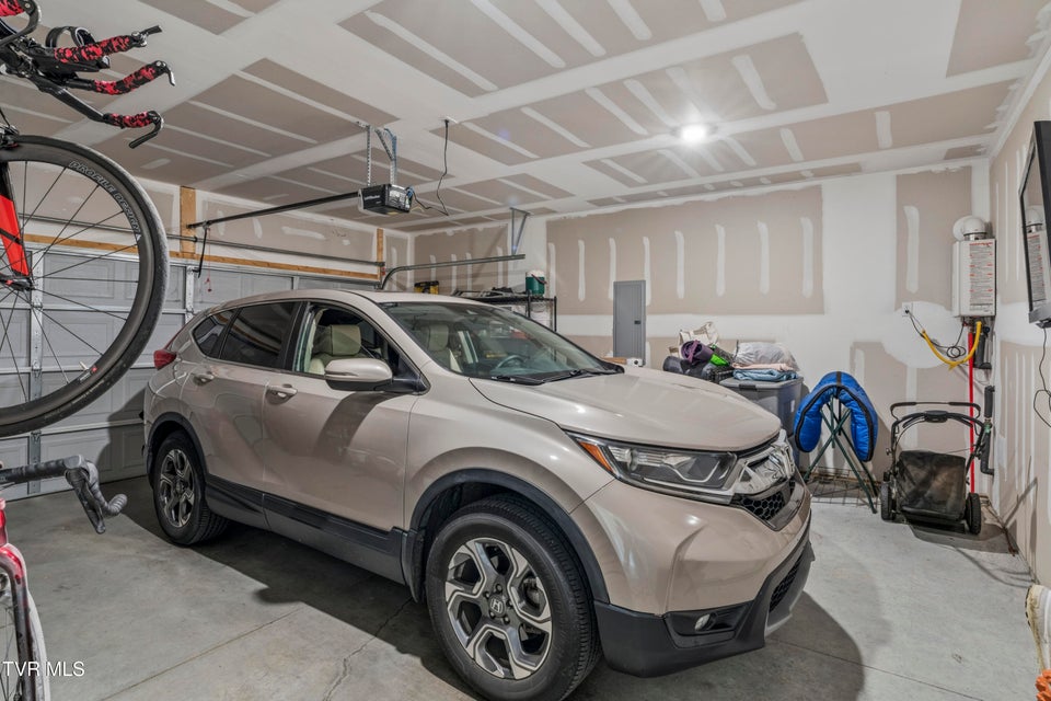 Photo #45: 99 Sessile Court