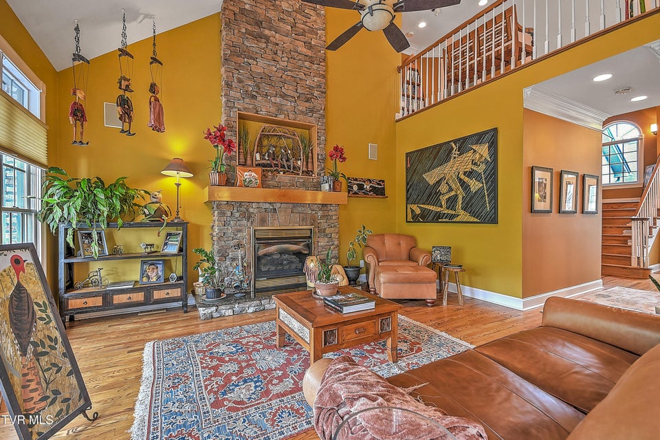 Photo #22: 1911 Birchfield Pvt Court