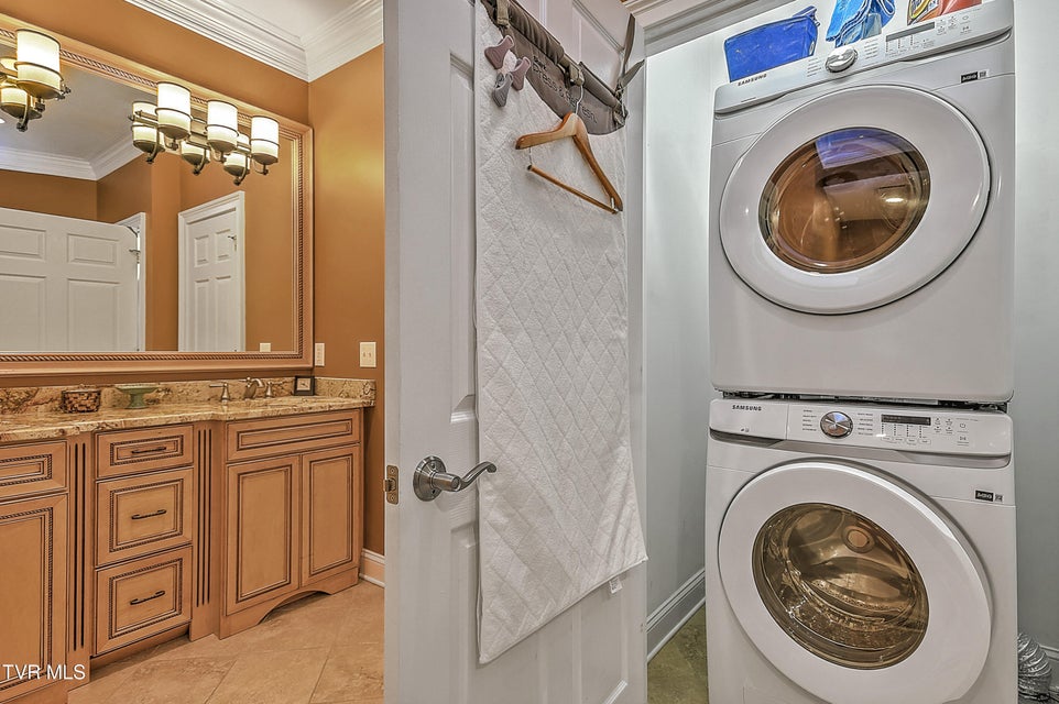 Photo #32: 1911 Birchfield Pvt Court