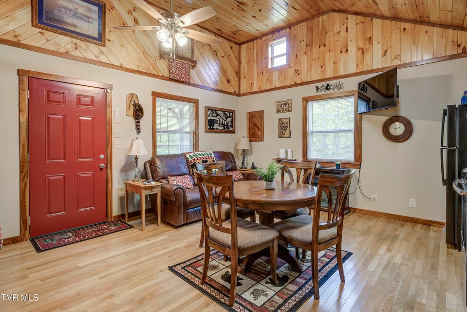 Photo #45: 994 Fairview Road