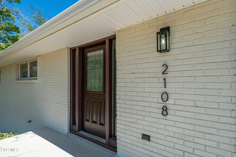 Photo #6: 2108 Tallwood Drive