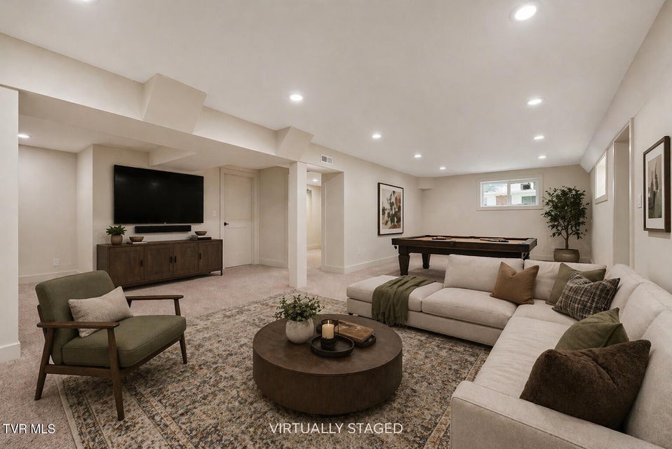 Photo #40: 2108 Tallwood Drive