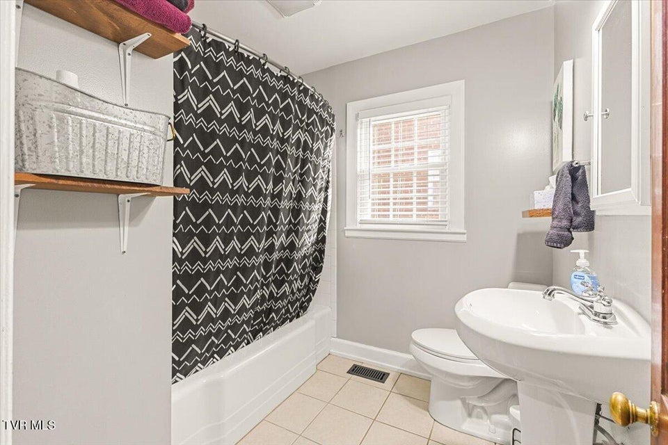 Photo #25: 161 Hemlock Road