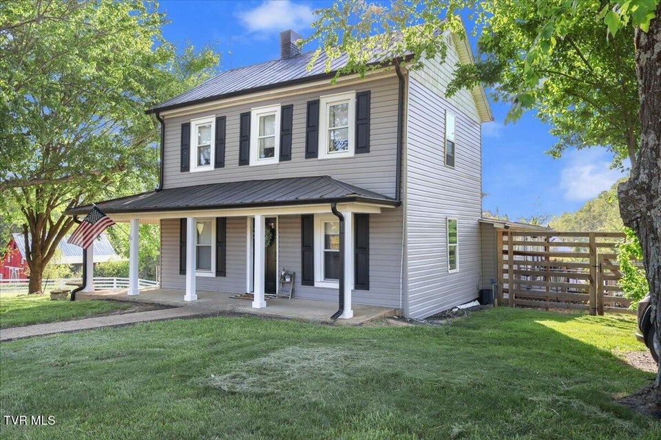 Photo #39: 2829 &2839 Rock Springs Road