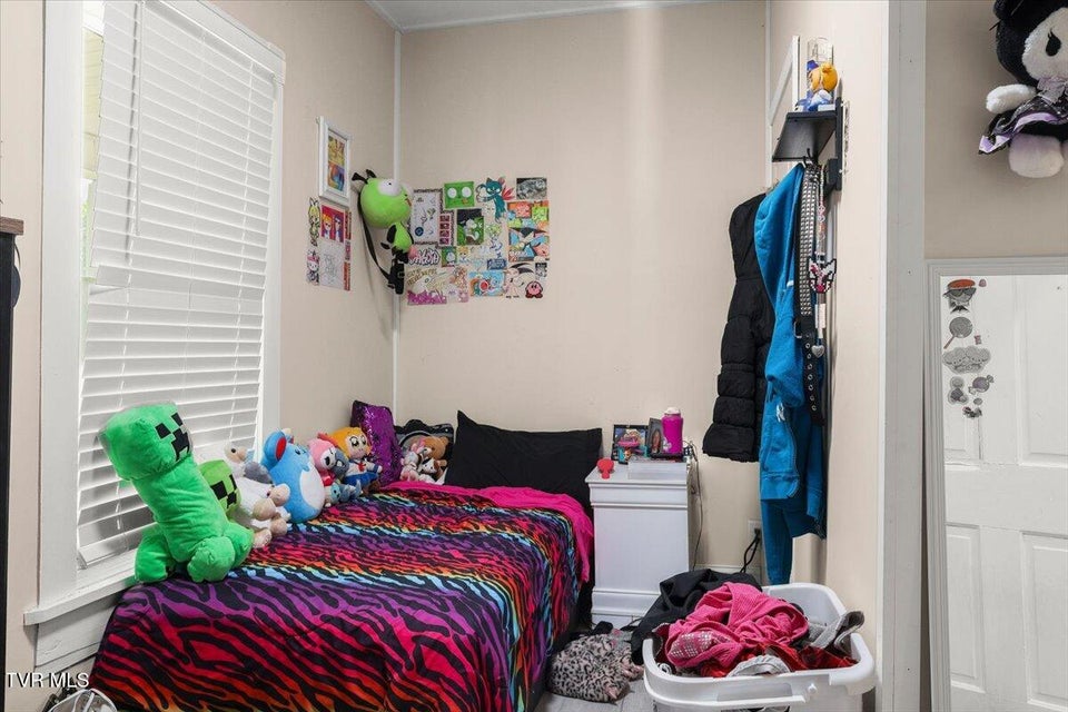 Photo #15: 2829 &2839 Rock Springs Road