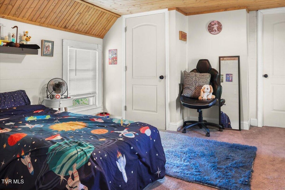 Photo #27: 2829 &2839 Rock Springs Road