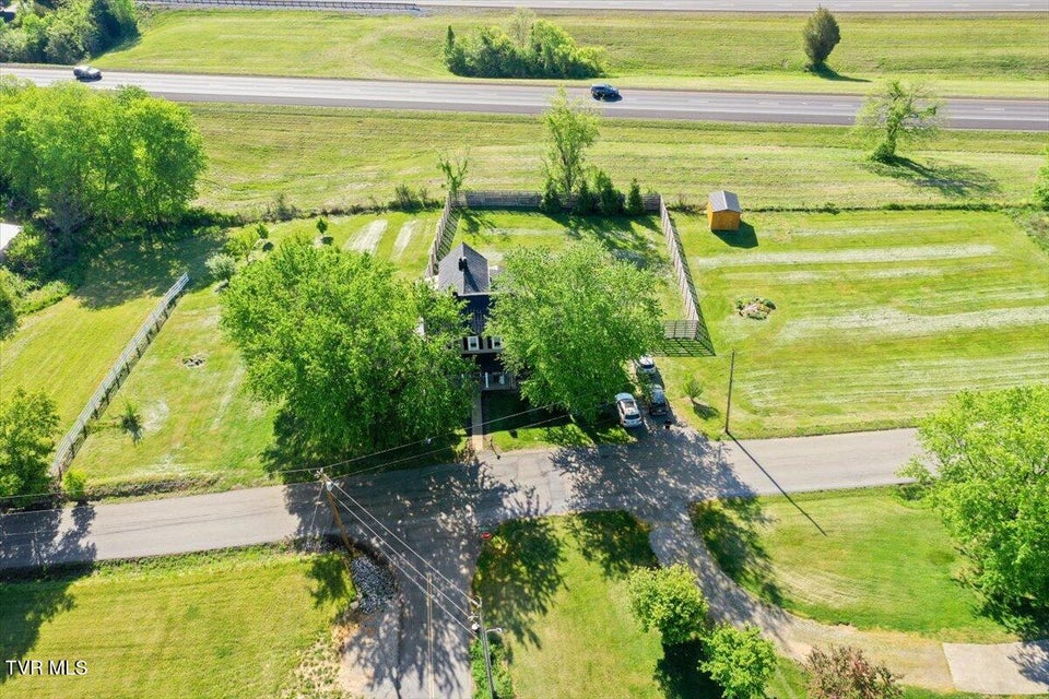 Photo #47: 2829 &2839 Rock Springs Road