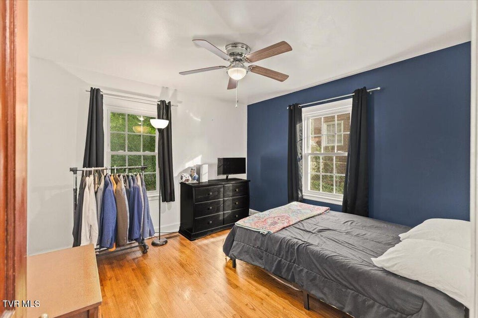 Photo #27: 161 Hemlock Road