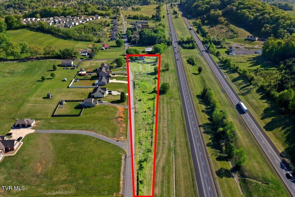 Photo #53: 2829 &2839 Rock Springs Road