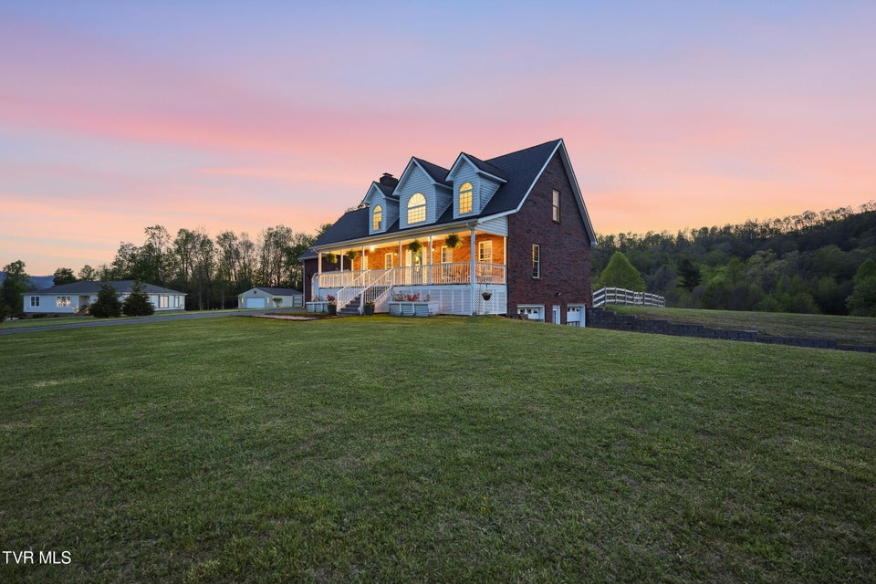 Photo #3: 228 Sunrise Lane