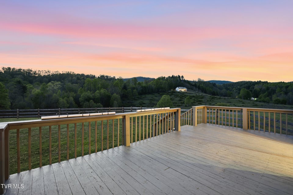 Photo #31: 228 Sunrise Lane