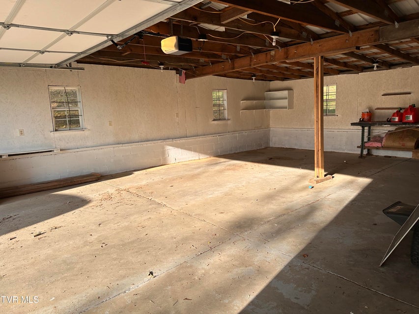 Photo #32: 160 Keller Road