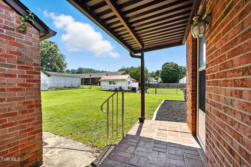 Photo #23: 1410 Burgie Street