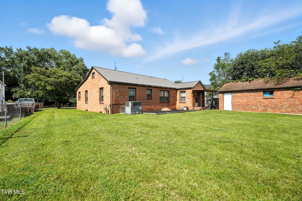 Photo #25: 1410 Burgie Street