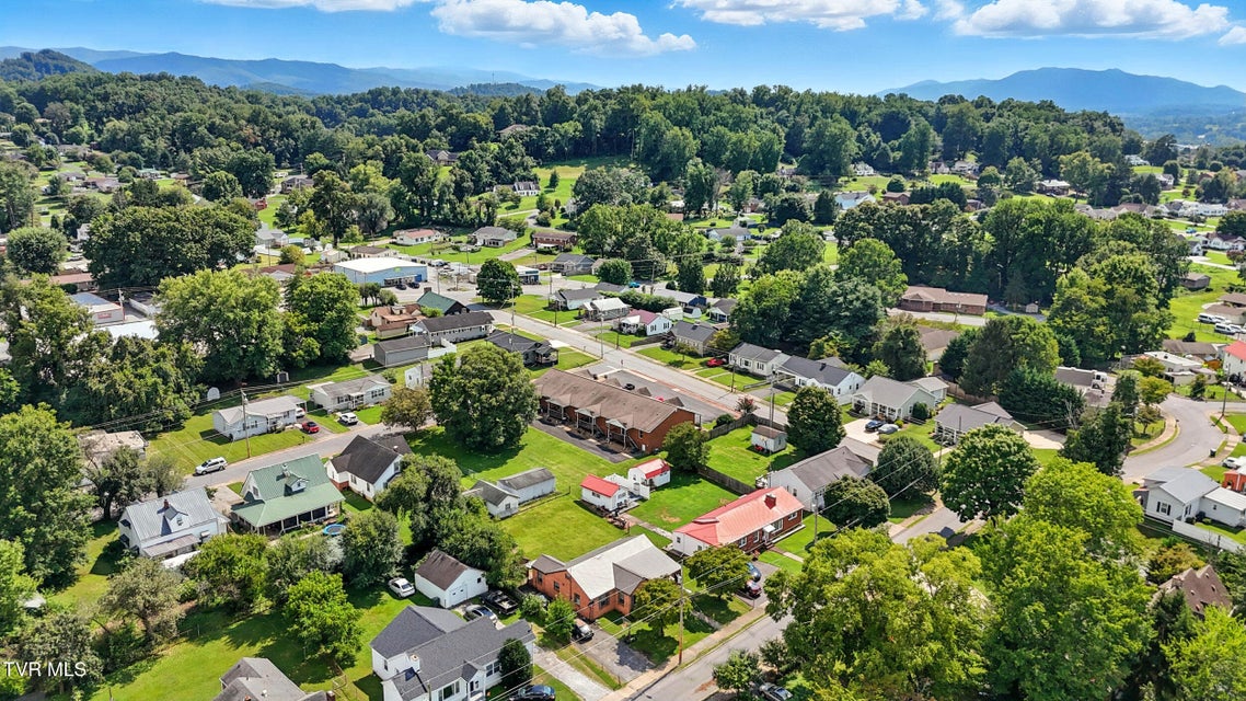 Photo #26: 1410 Burgie Street