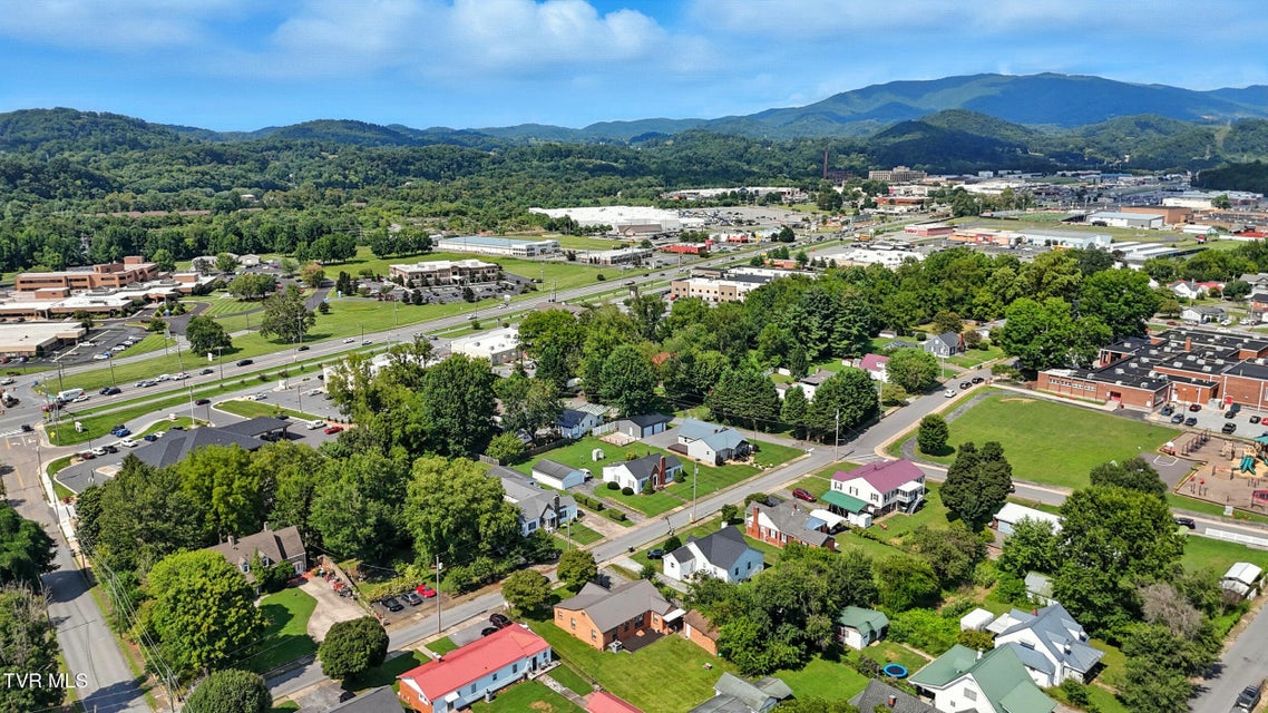 Photo #28: 1410 Burgie Street