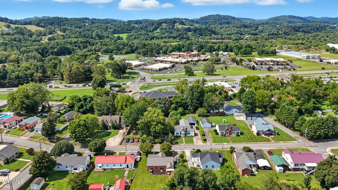 Photo #29: 1410 Burgie Street